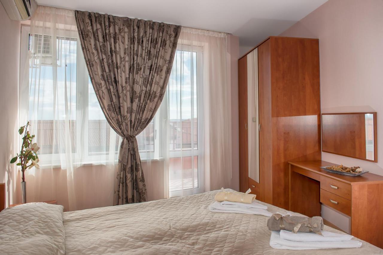 Privilege Beach Apartments スヴェティ・ヴラス エクステリア 写真