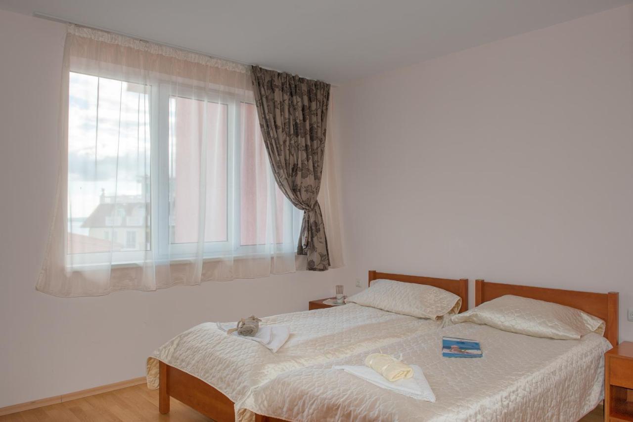 Privilege Beach Apartments スヴェティ・ヴラス エクステリア 写真