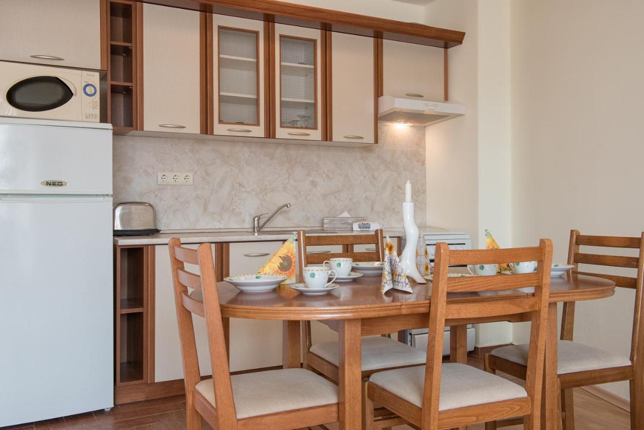 Privilege Beach Apartments スヴェティ・ヴラス エクステリア 写真