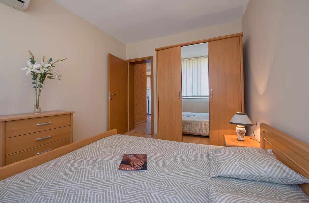 Privilege Beach Apartments スヴェティ・ヴラス エクステリア 写真