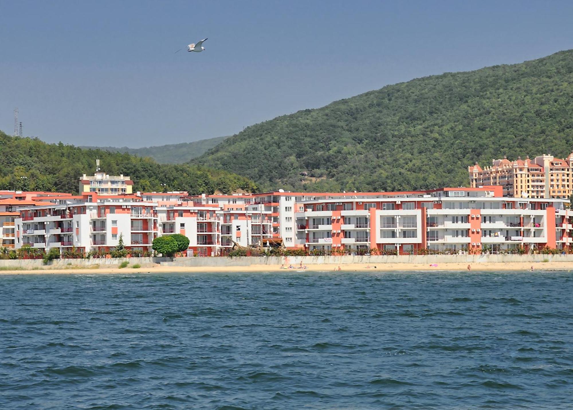 Privilege Beach Apartments スヴェティ・ヴラス エクステリア 写真